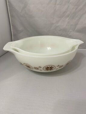 Vintage Pyrex Cinderella Bowls Town and Country Pattern